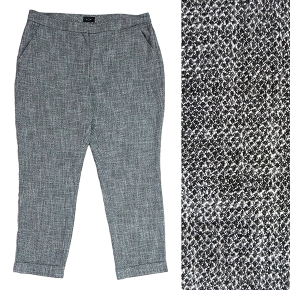 White House Black Market Pants - White House Black Market “The Slim Ankle” Pants - Size 14